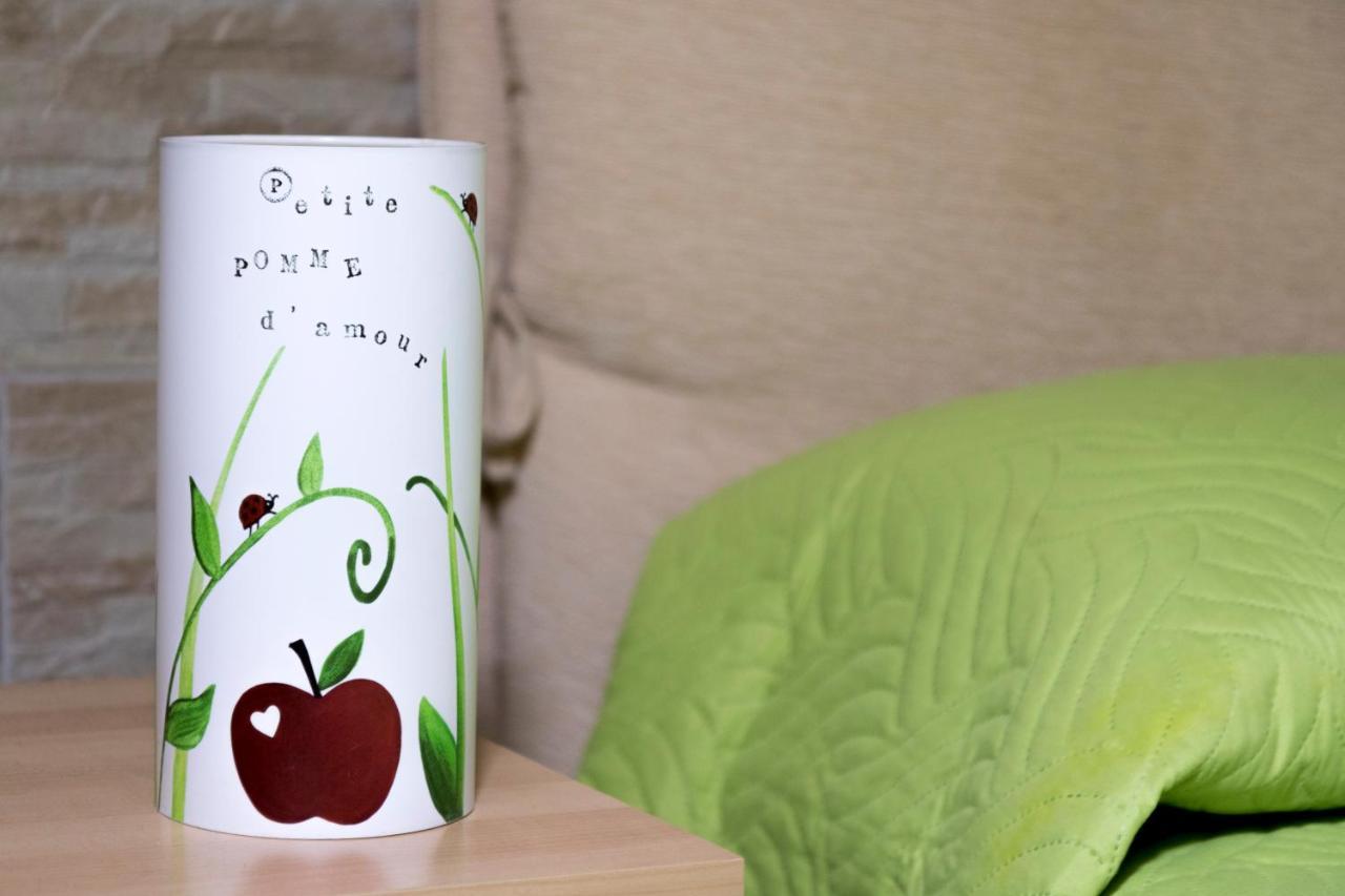 Megaride Santa Lucia Bed and Breakfast Νάπολη Εξωτερικό φωτογραφία