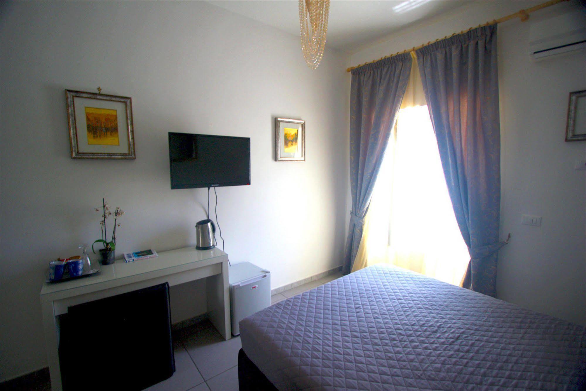 Megaride Santa Lucia Bed and Breakfast Νάπολη Εξωτερικό φωτογραφία