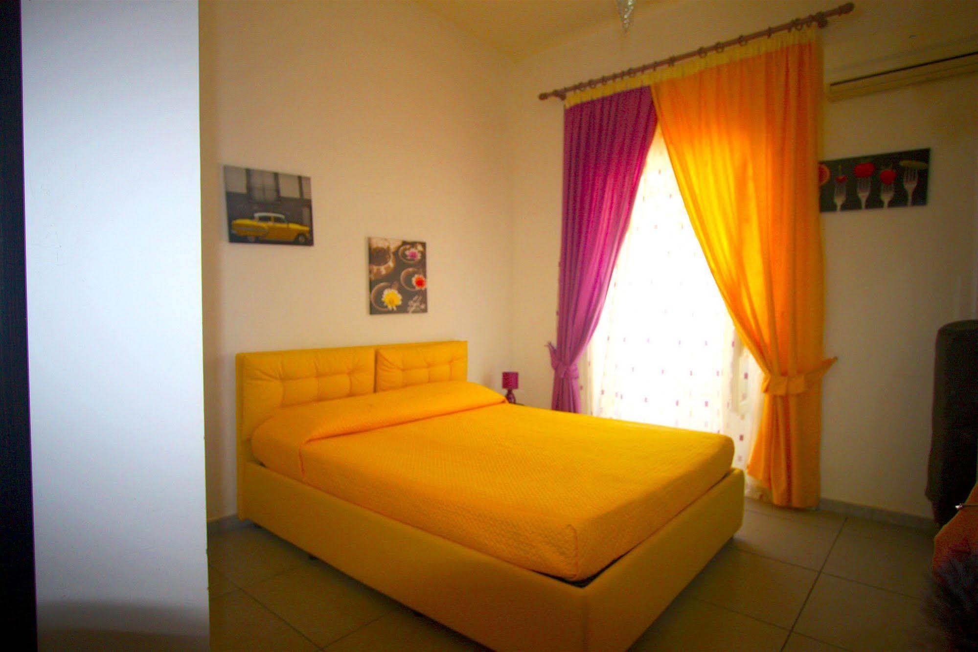 Megaride Santa Lucia Bed and Breakfast Νάπολη Εξωτερικό φωτογραφία