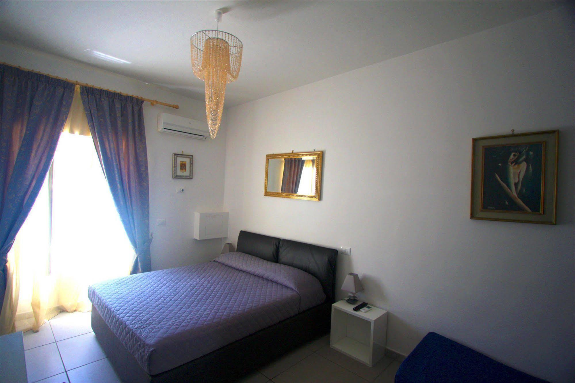 Megaride Santa Lucia Bed and Breakfast Νάπολη Εξωτερικό φωτογραφία